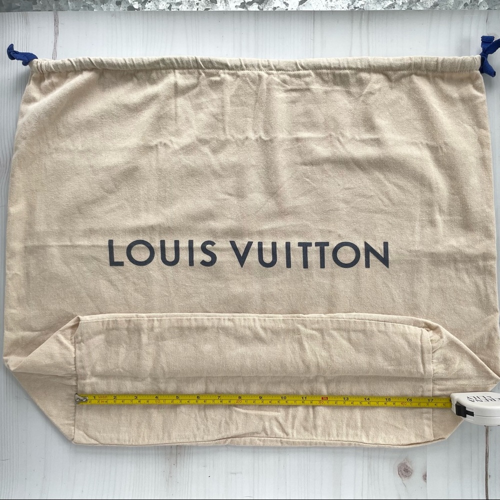 Louis Vuitton Drawstring Dust Bag - Picture 3 of 7